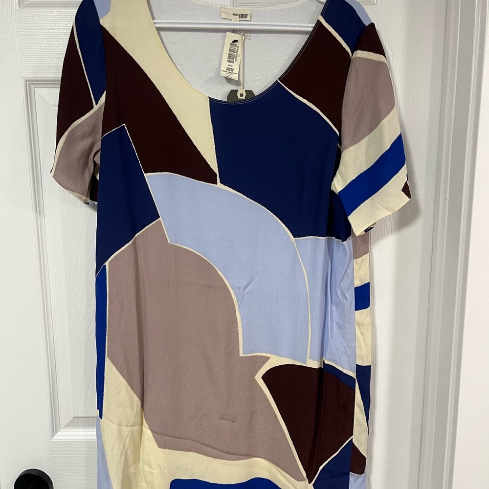 Aritzia Tiegen Dress, Size Large, cornflower blue, royal blue and neutral tones.